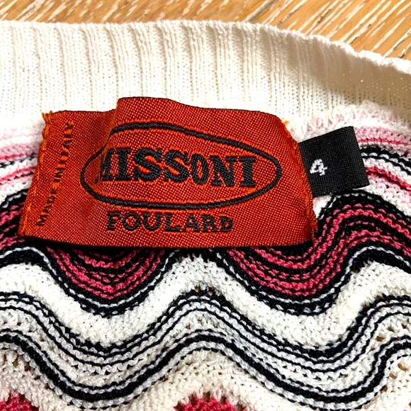 BEAUTIFUL MISSONI White pink and black dress with buttons Size 4 - Picture 4 of 9